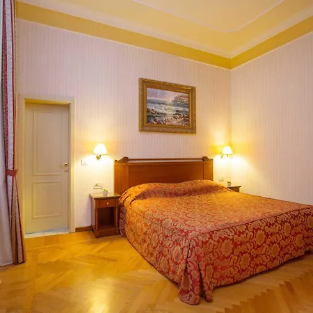Continental Hotel 4*